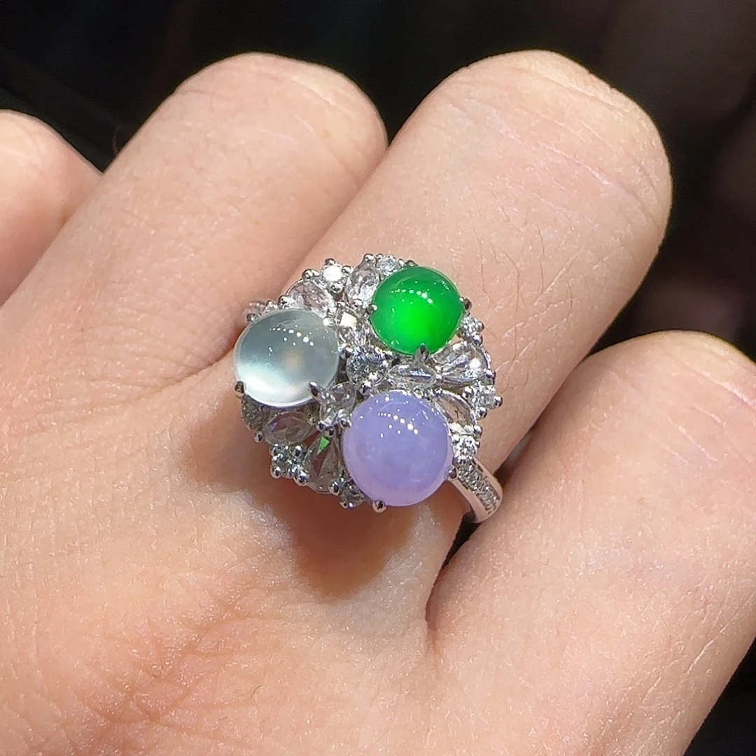 翡翠18K金镶嵌戒指设计款