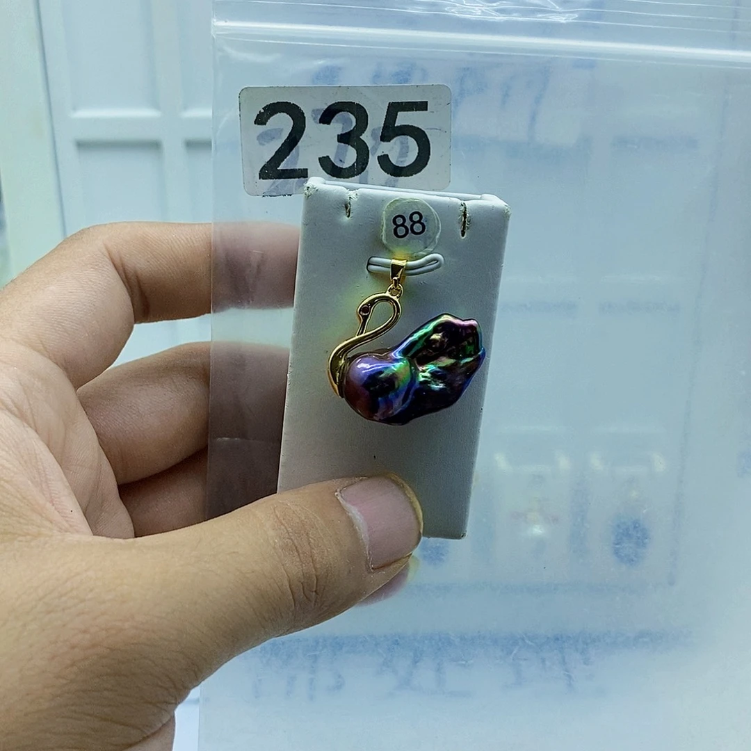 淡水珍珠合金颈饰