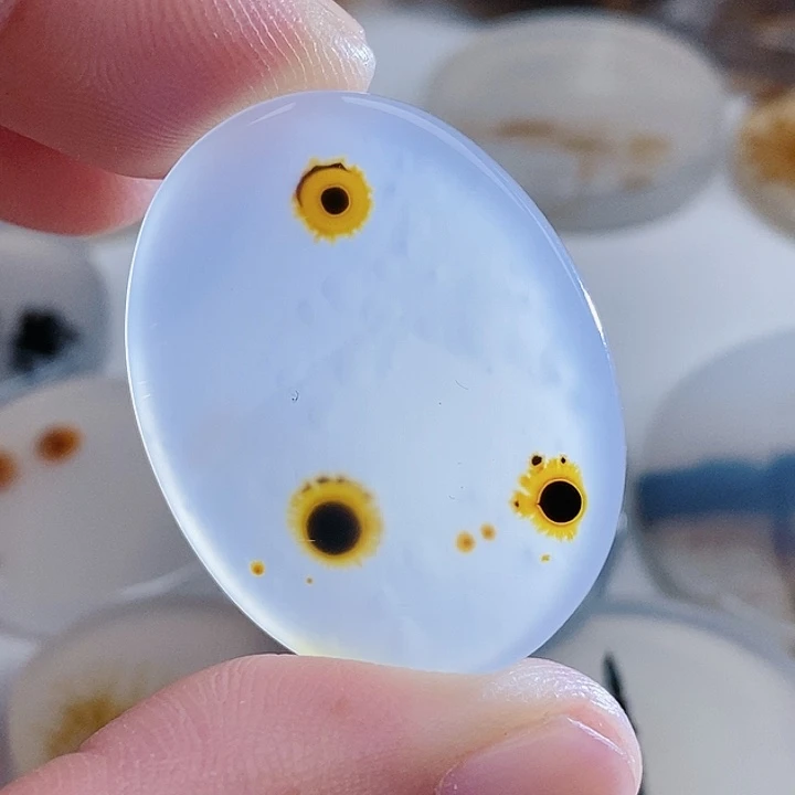 未镶嵌奇石玛瑙/玉髓星*