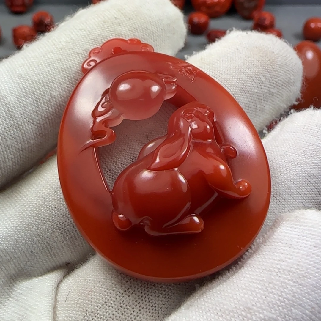 南红玛瑙未镶嵌雕件