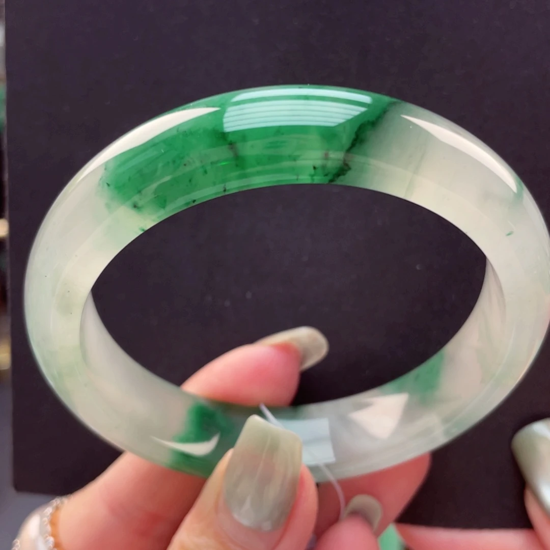 石英质玉手镯未镶嵌55-56