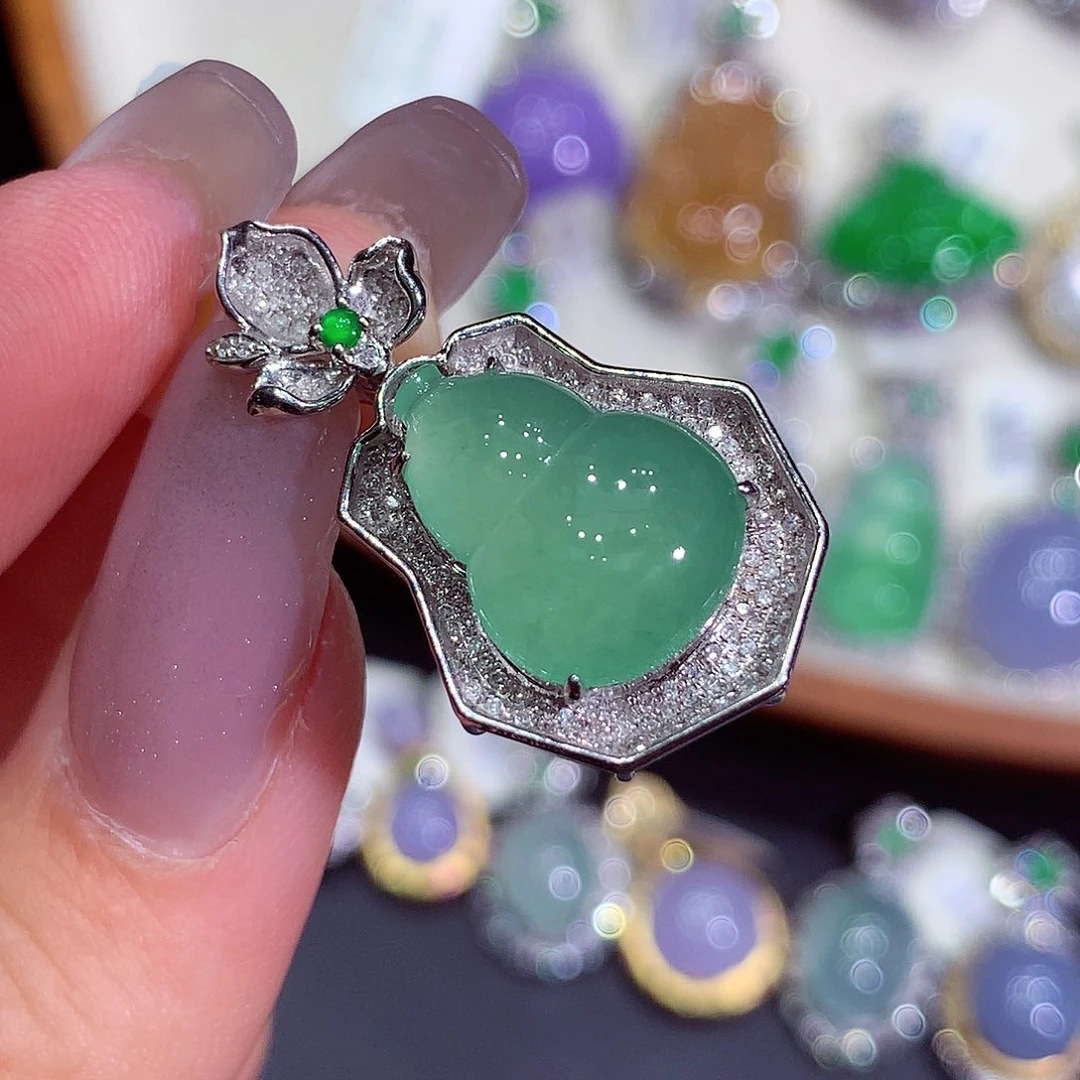 翡翠18K金镶嵌吊坠(不含链)