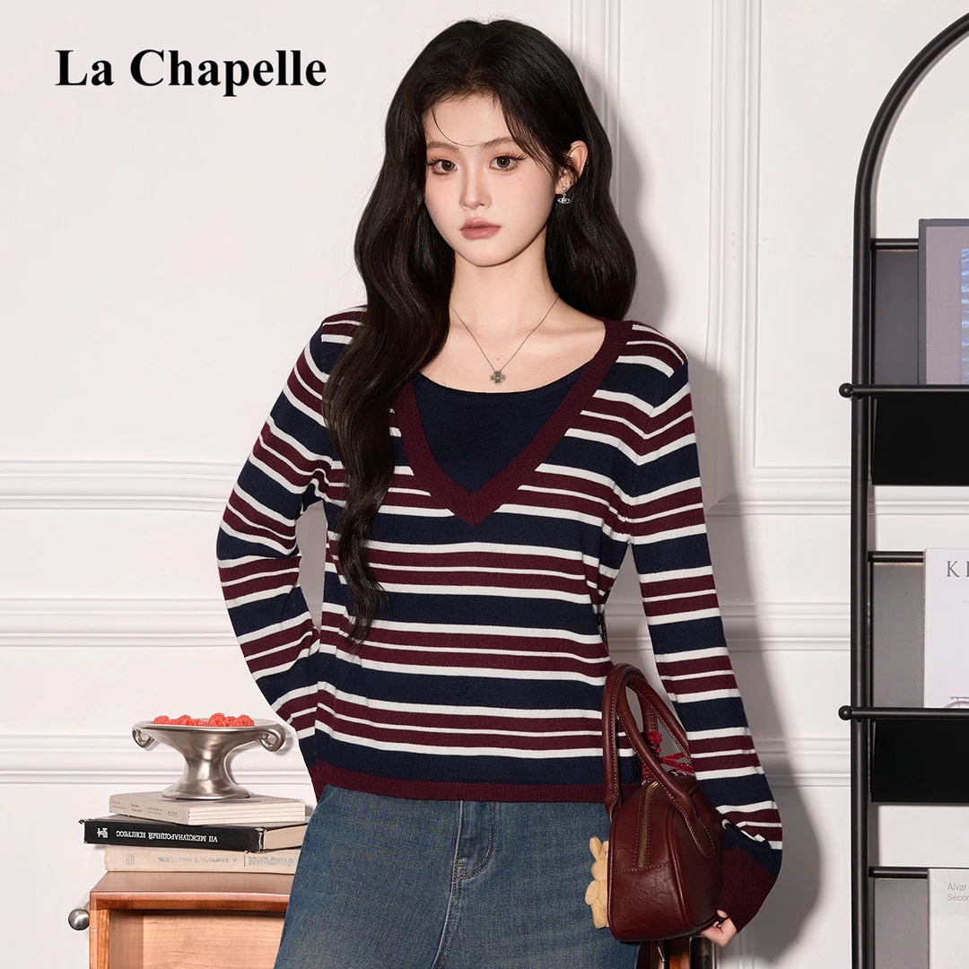 拉夏贝尔韩系复古港风条纹假两件V领针织衫女宽松打底衫秋冬毛衣