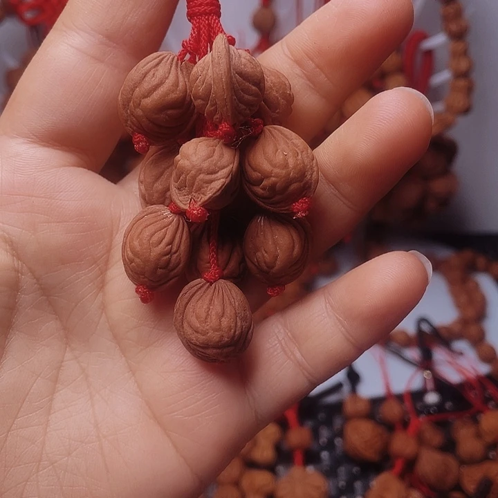 桃核吊坠龙纹桃枭