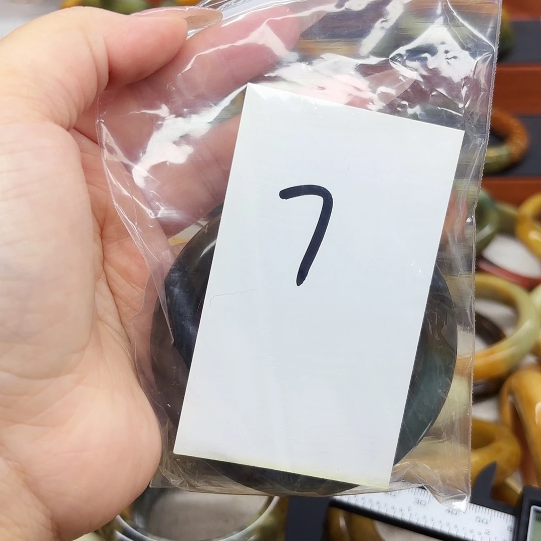 蛇纹石玉合金手镯Z**y