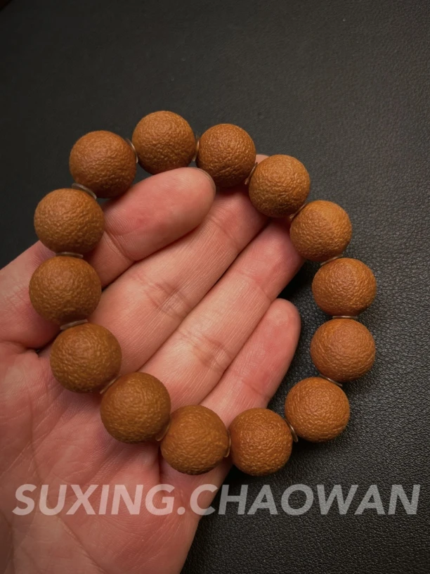 小青柑 纯手工橄榄核雕满工细腻橘皮纹 茶山王水晶红油核 直径1.6