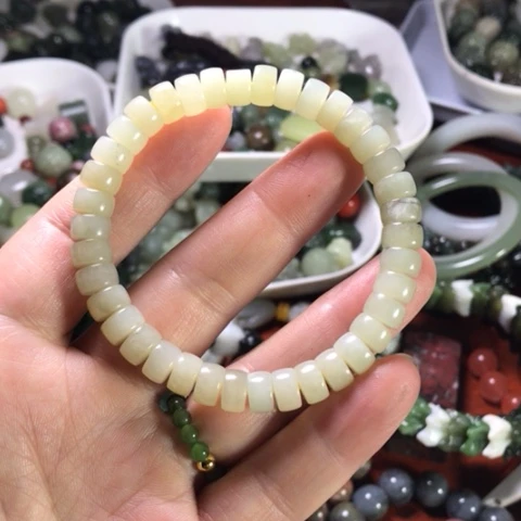 未镶嵌手链和田玉