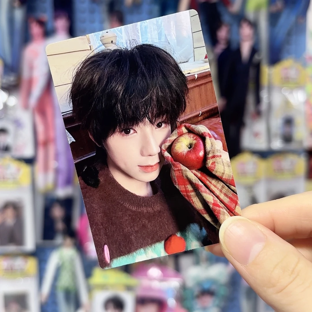 有卡膜瑕苹果噜噜