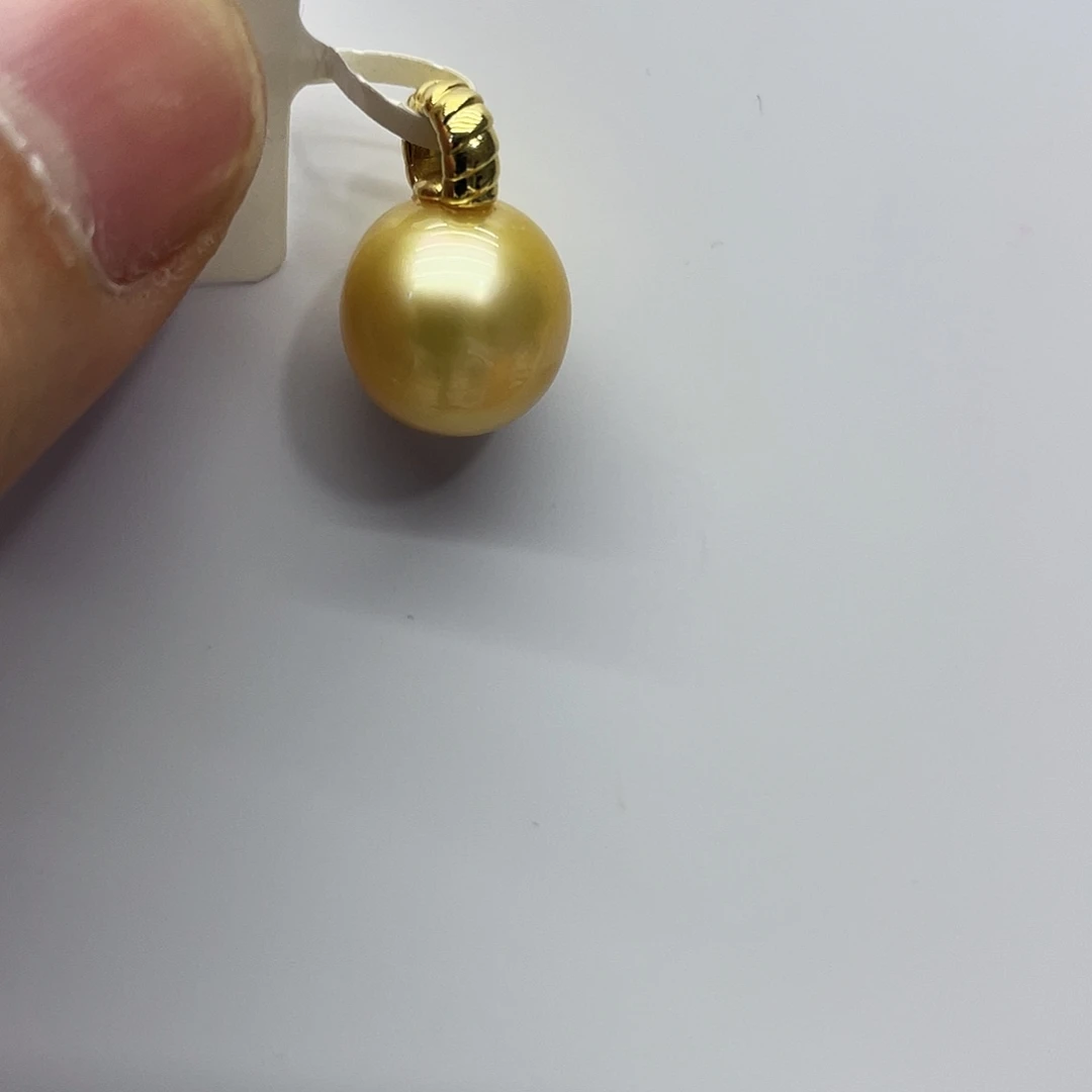 海水珍珠18K金镶嵌颈饰