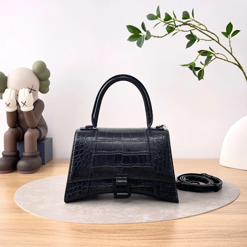 95新 Balenciaga/巴黎世家 so black沙漏包S码/单肩包/1301