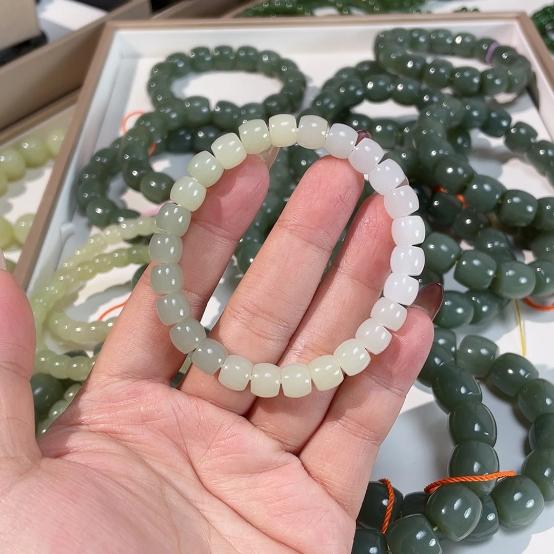 和田玉手链未镶嵌8.1