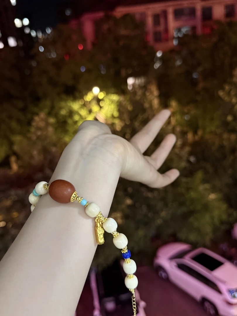 【莹莹专属】天然老蜡猛犸手链M4912