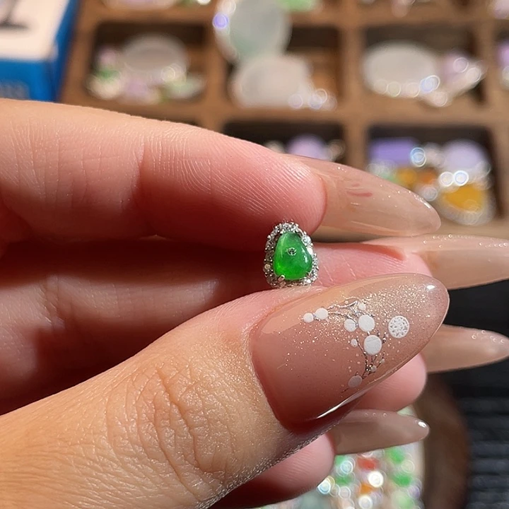 翡翠银S925镶嵌颈饰