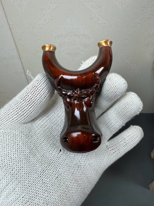 实木弹弓高密度紫檀快压雕刻牛头，外弓门70，撑头15（禁止爆弓门）