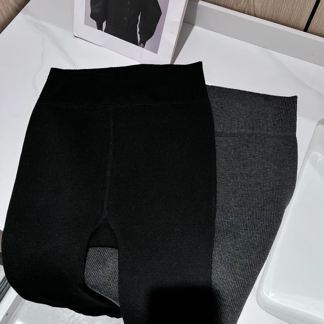 YUE K6069 厚版螺纹连脚加绒紧身修饰型打底袜裤