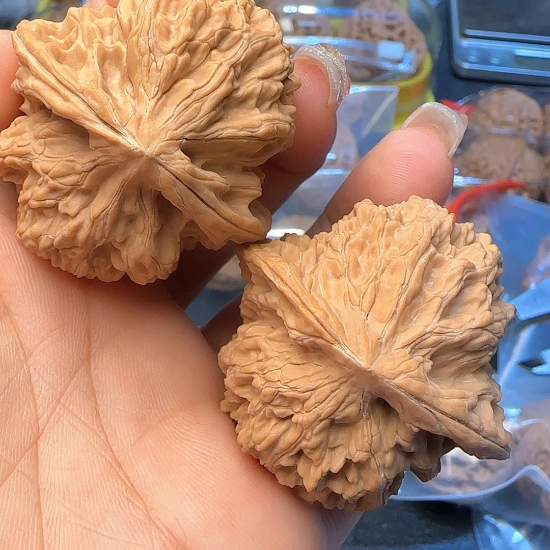 文玩核桃吊坠43全品盘山石