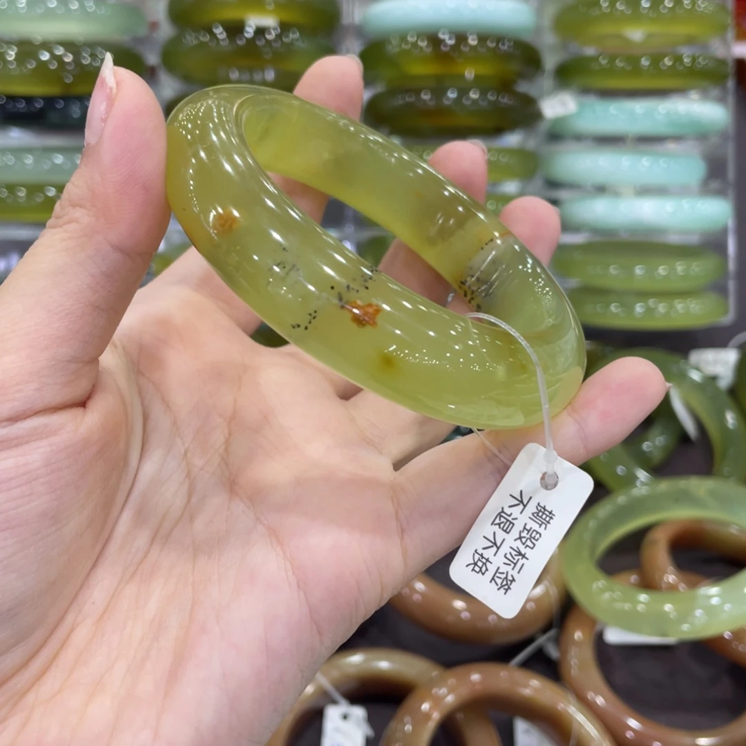 未镶嵌蛇纹石玉手镯