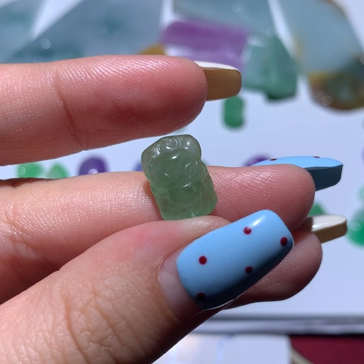 翡翠未镶嵌颈饰无镶嵌44