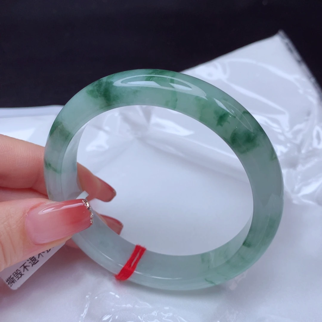 翡翠手镯未镶嵌手镯57