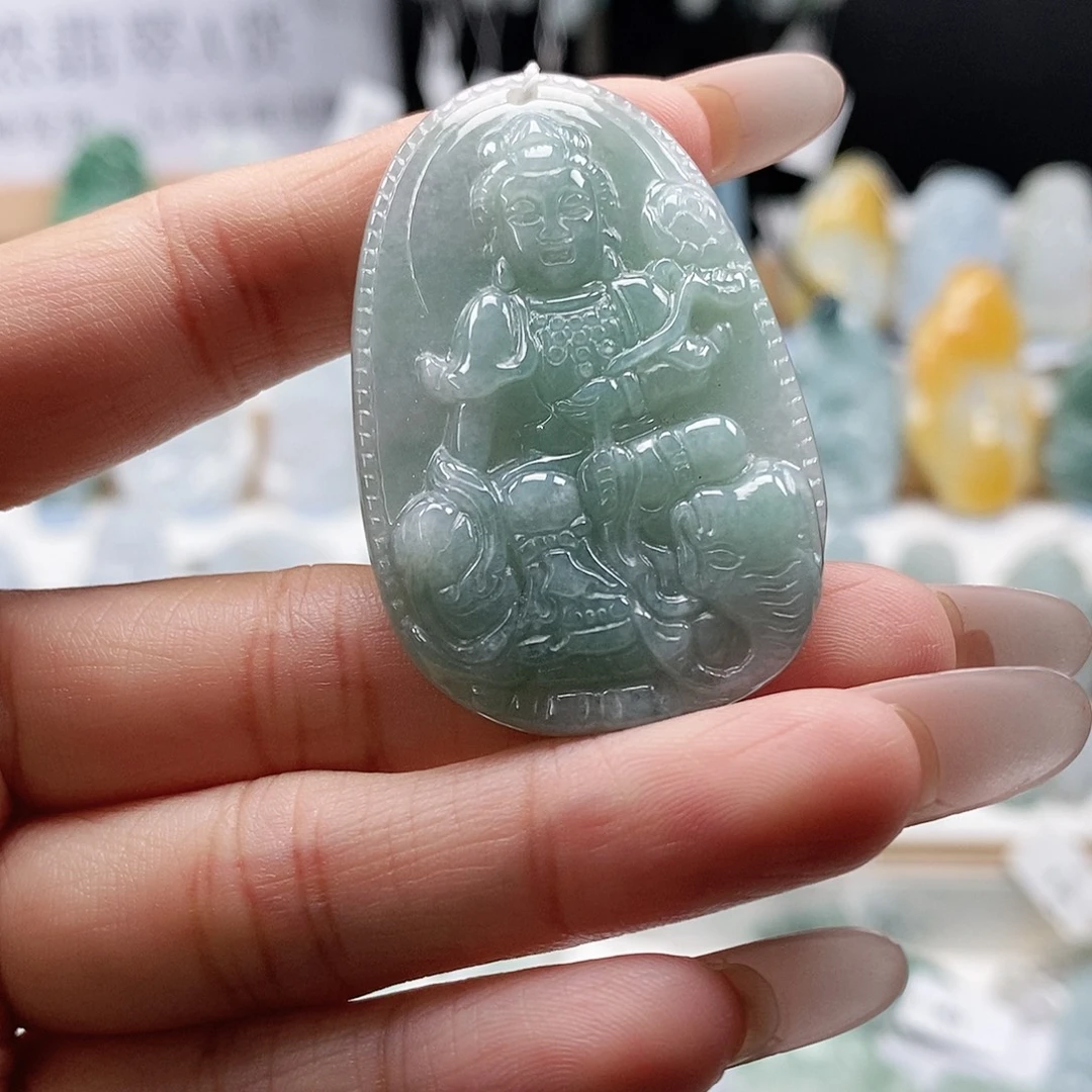 翡翠未镶嵌颈饰111