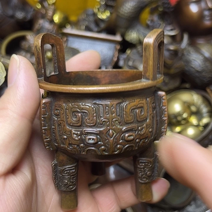 诚信经营精美铜器