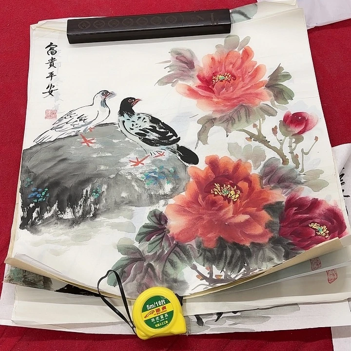 国画花鸟的翅膀和翅膀是