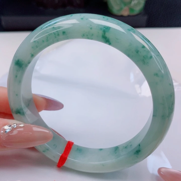 翡翠未镶嵌手镯59圈