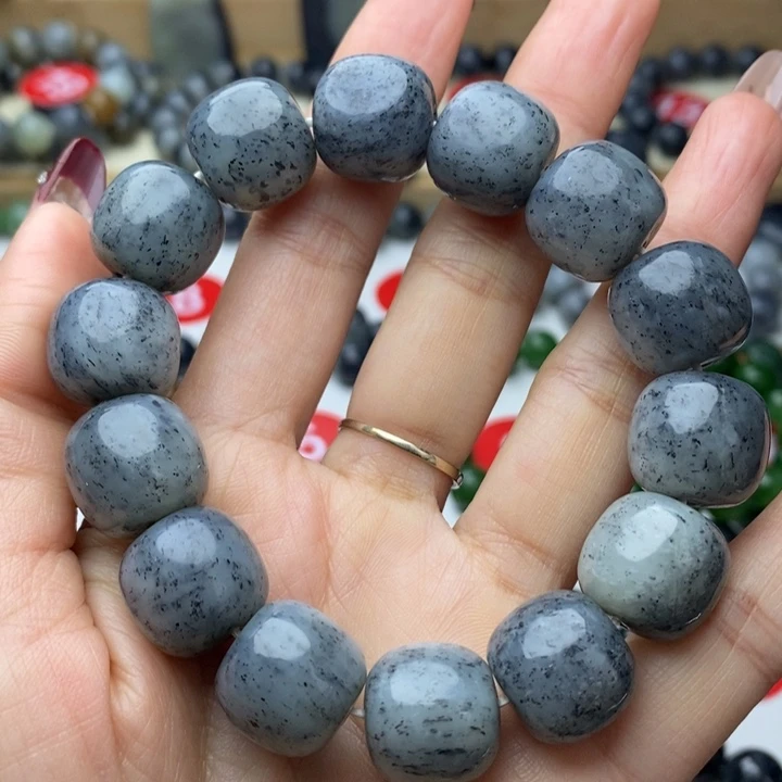 和田玉手串未镶嵌