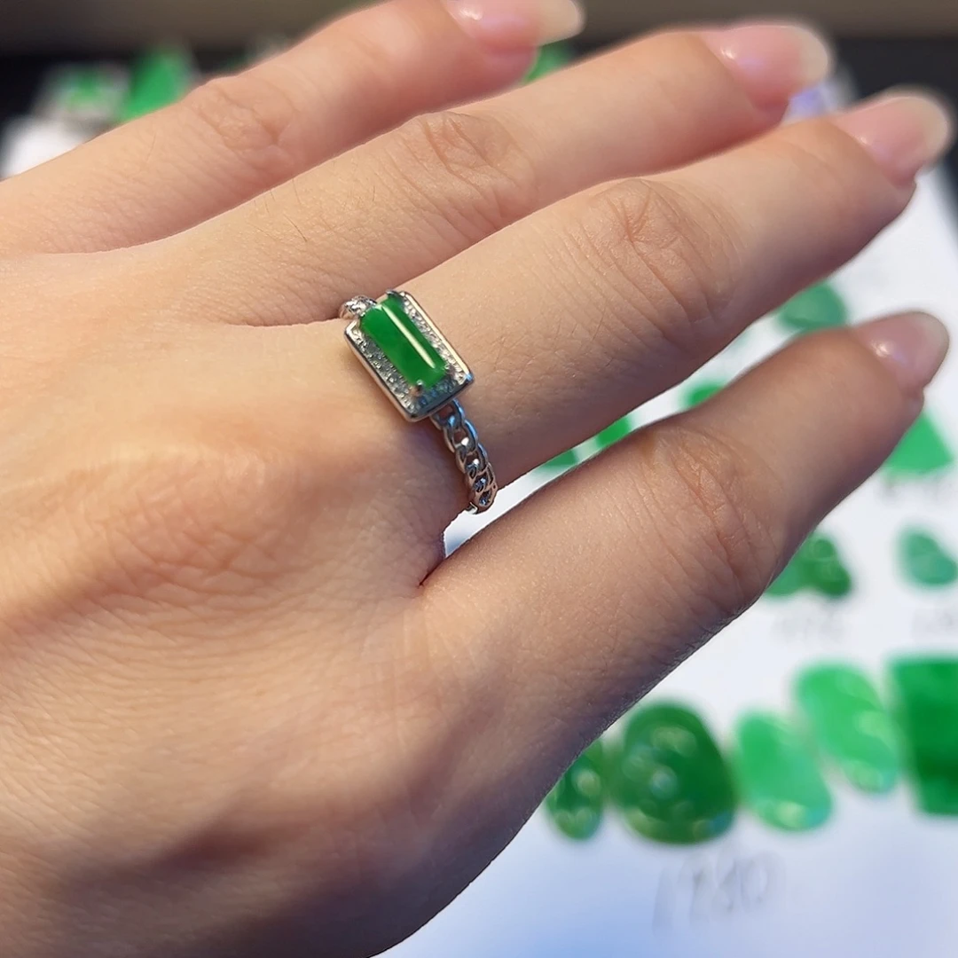 翡翠裸石天然缅料A货翡翠