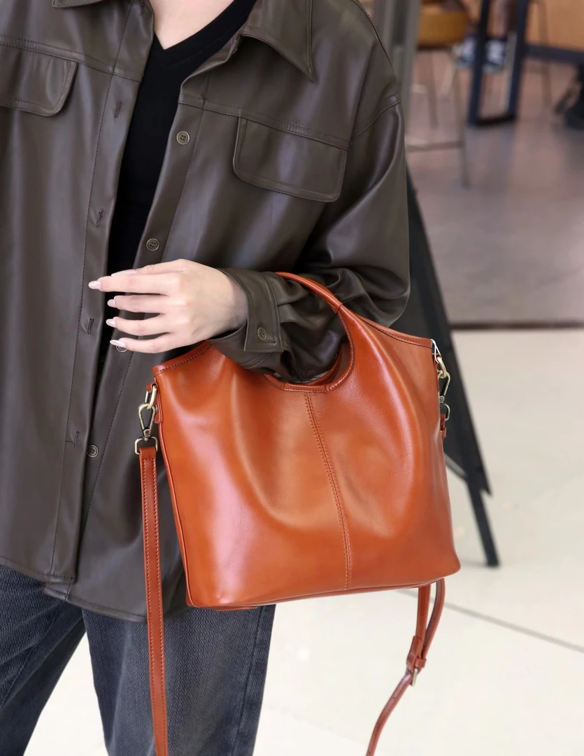 甄皮堂3066头层植鞣牛皮、大容量手拎包