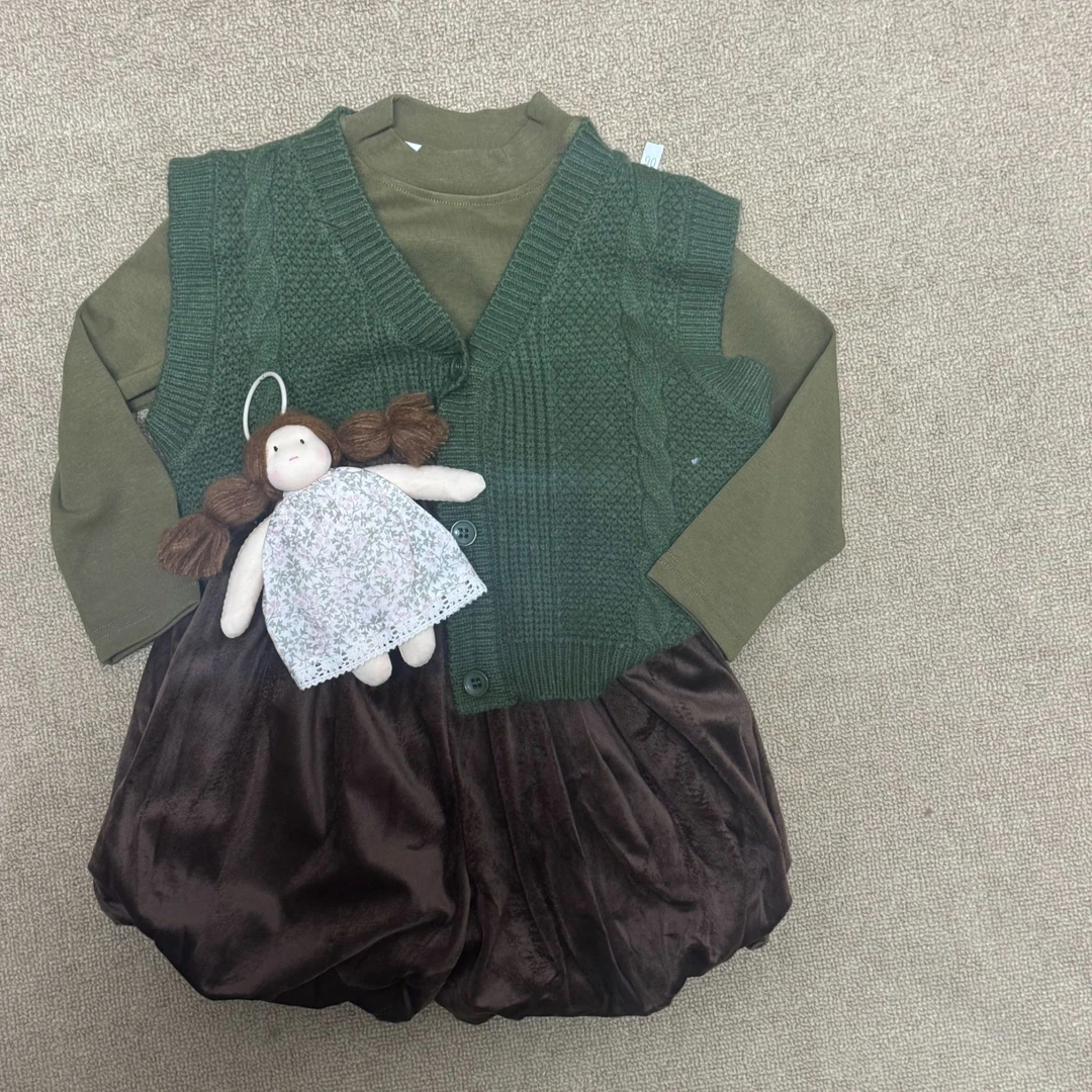 森系复古三件套马甲