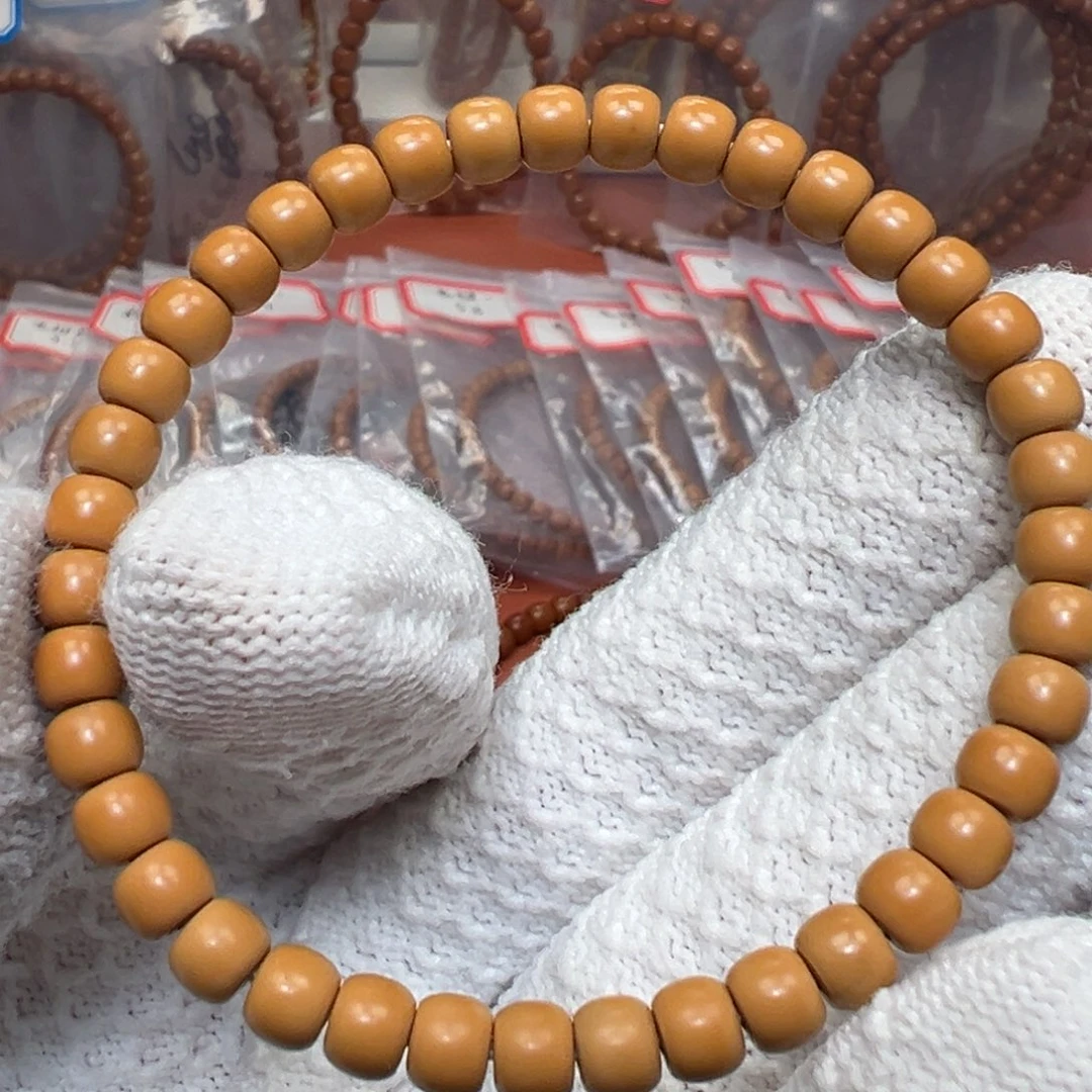 2***4橄榄核吊坠老挝核尖单圈5.8mm