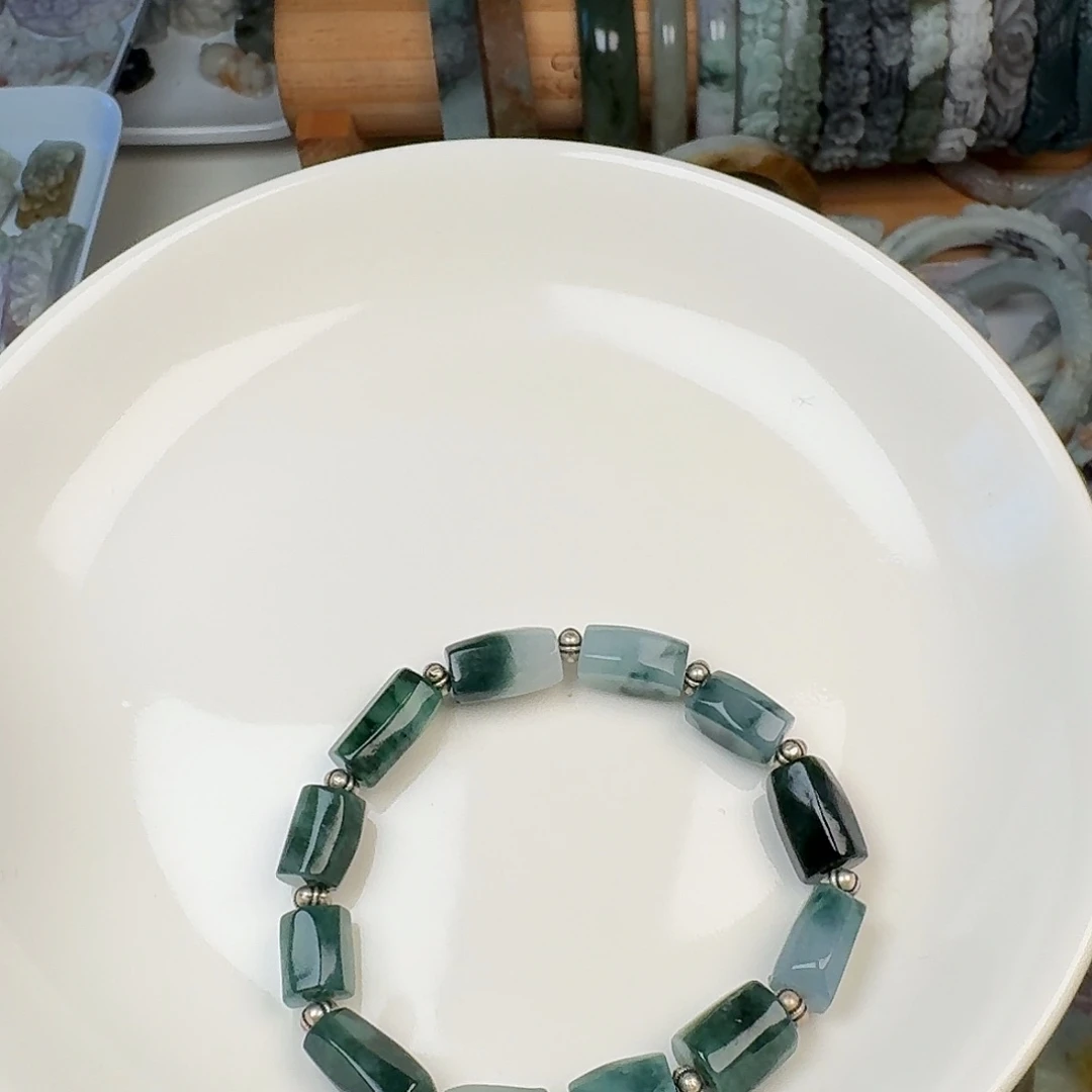 定制翡翠未镶嵌蓝水手串