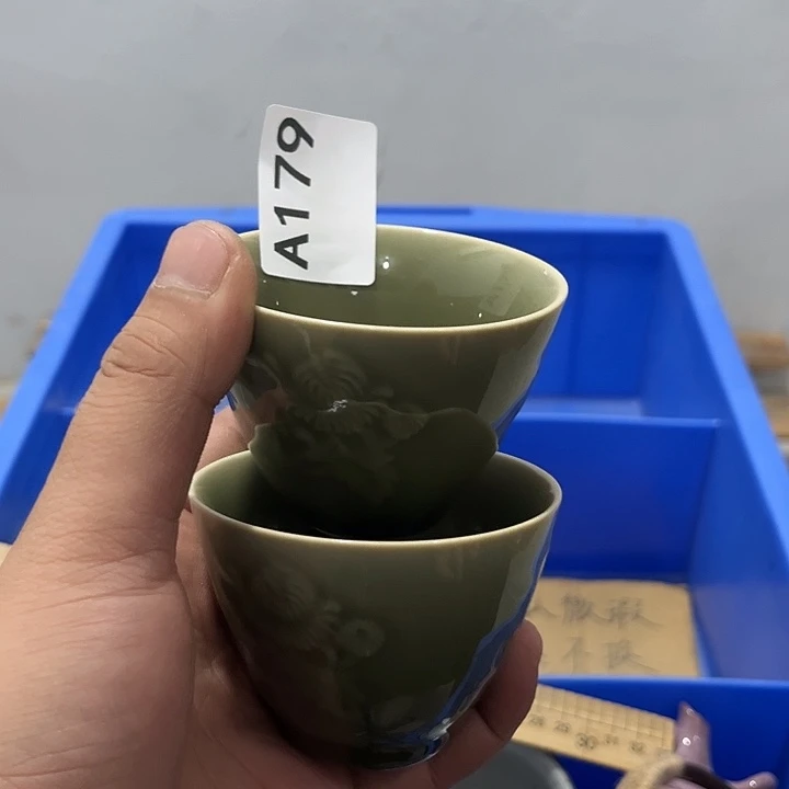 缘***。茶具默认微瑕瓷器、茶具、壶、摆件，介意勿拍