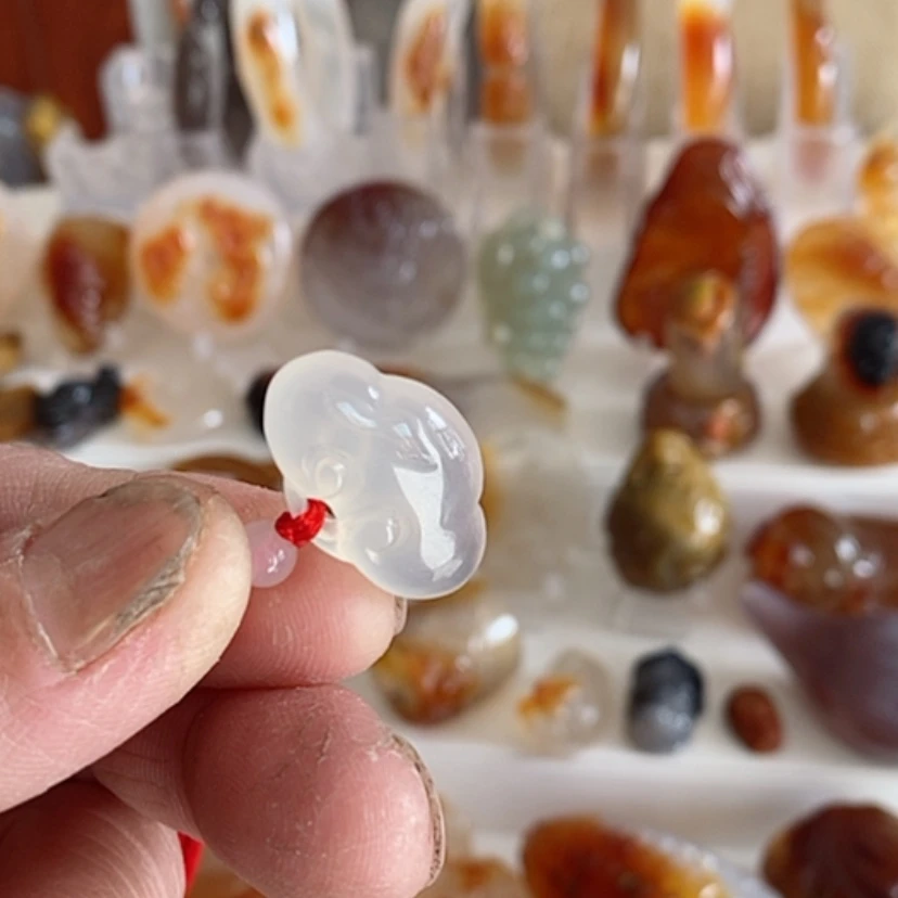 【闪购商品】玛瑙/玉髓挂件未镶嵌