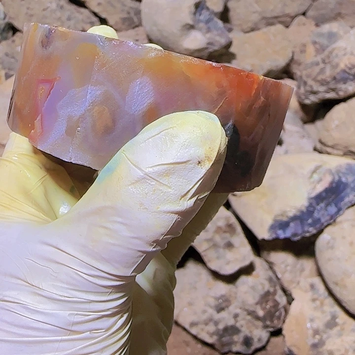 定制玛瑙没****包定制天然玛瑙手镯