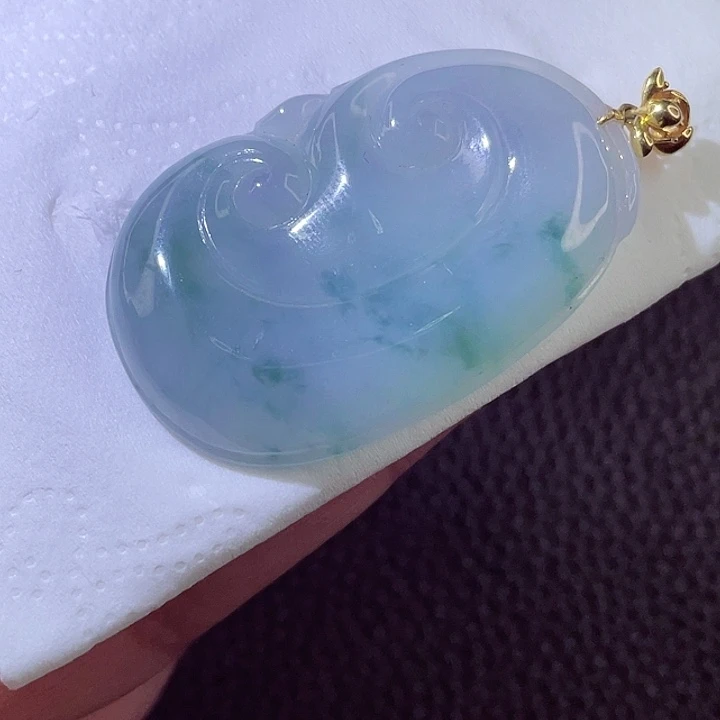 颈饰18K金镶嵌翡翠翡翠