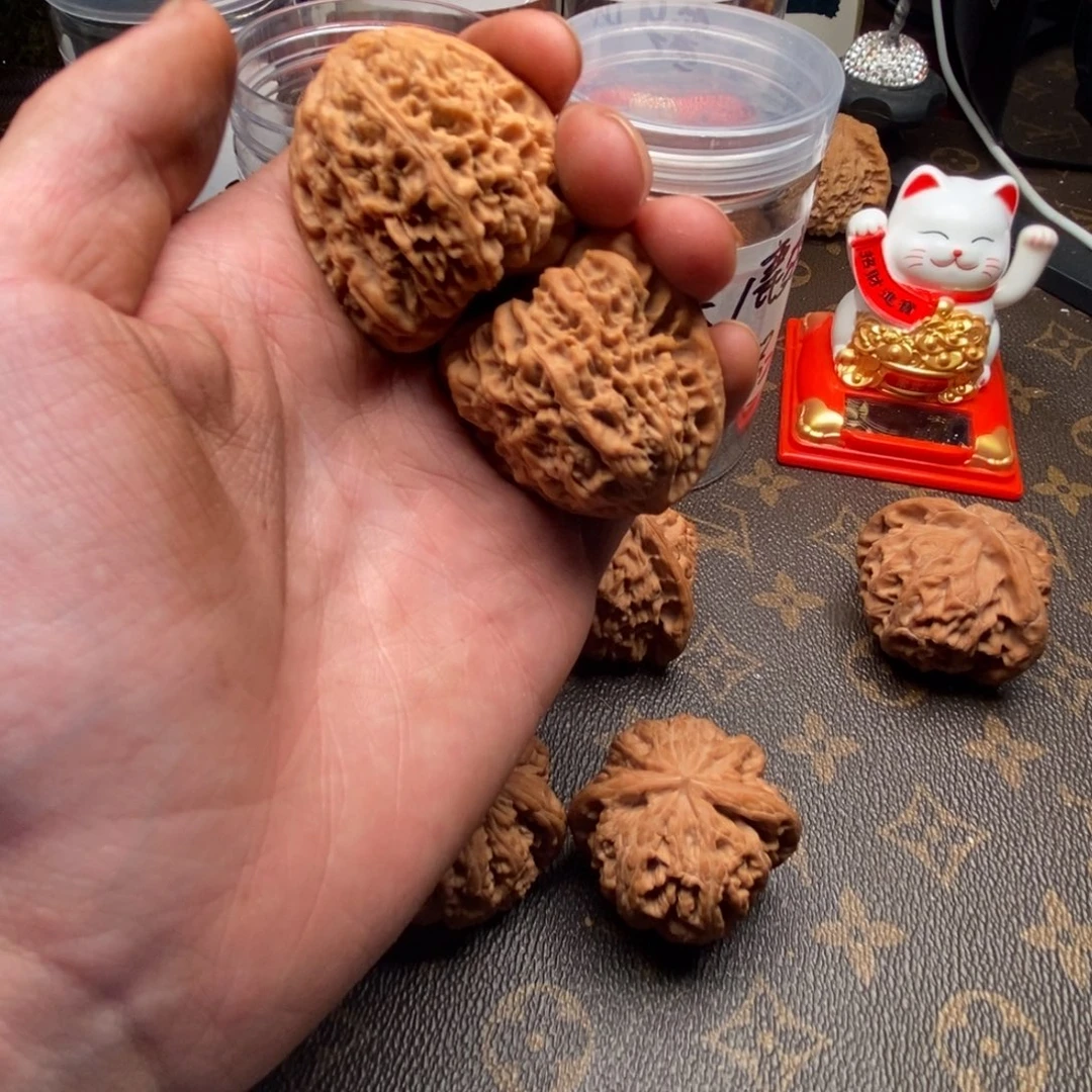吊坠文玩核桃南疆