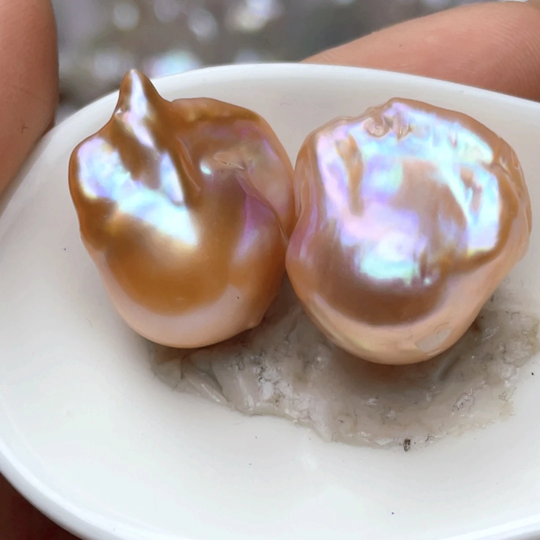 淡水珍珠颈饰合金