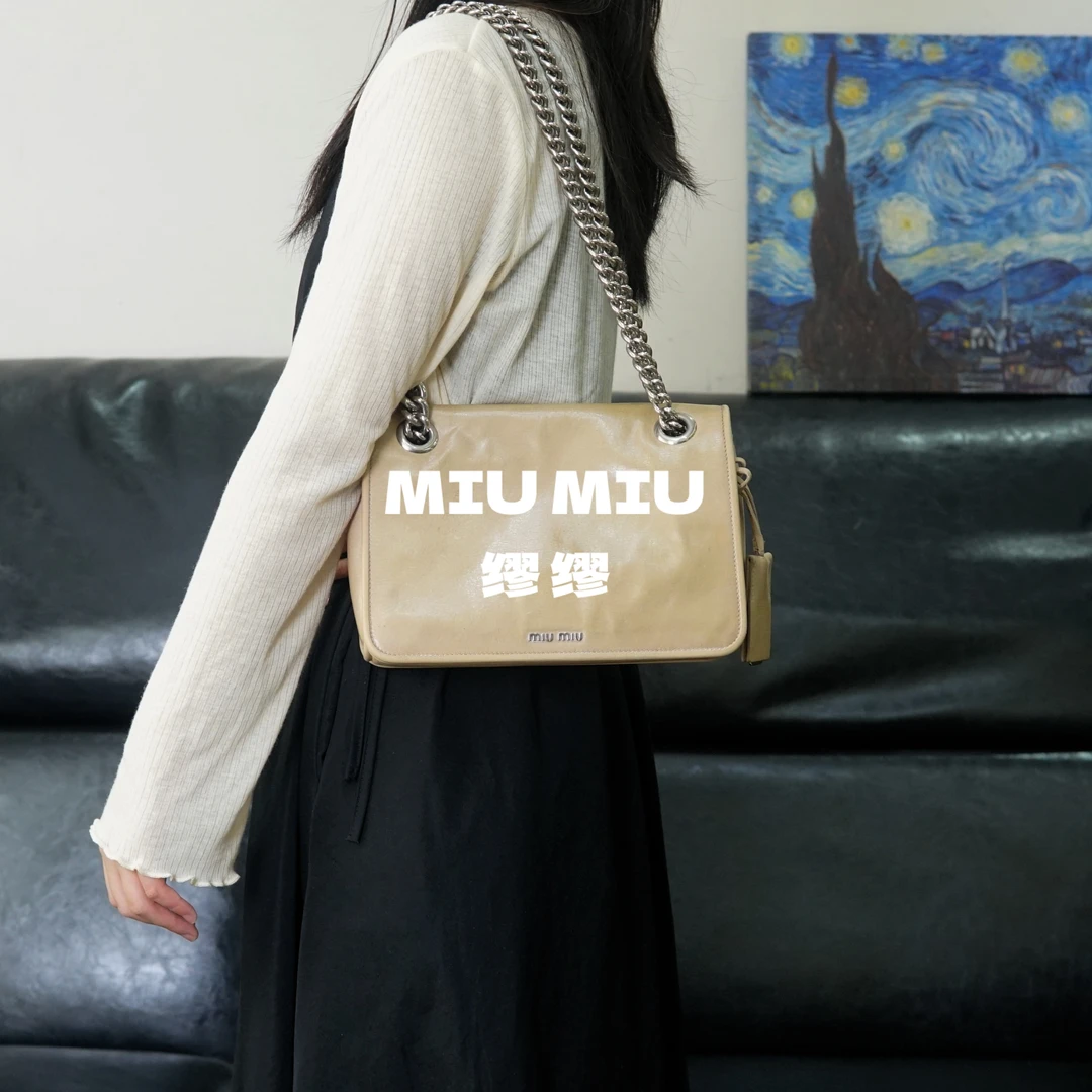95新 MIU MIU/缪缪 miumiu/奶茶色链条单肩包/WJ05108553/8553