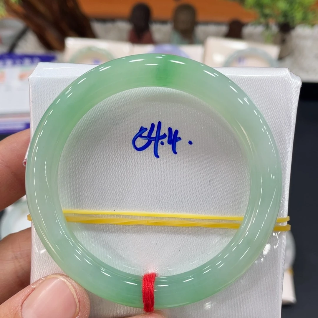 未镶嵌手镯翡翠翡翠