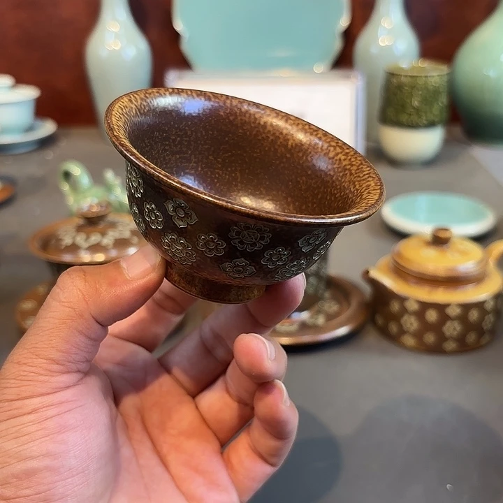 瓷片龙泉青瓷福利青瓷