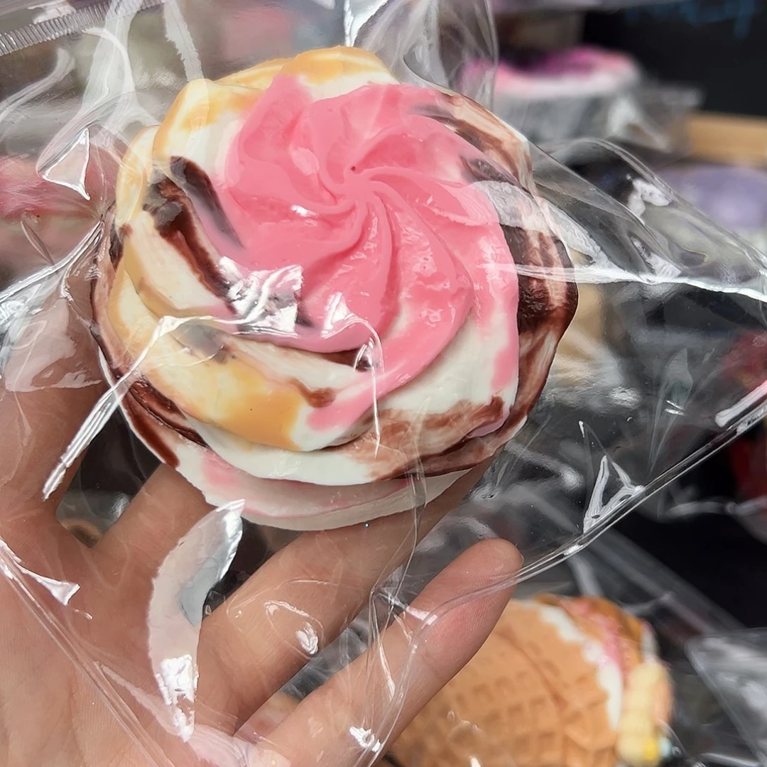 硅胶草莓焦糖两口奶油160g