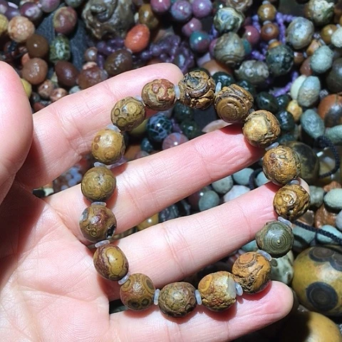 石材钱币石原石手链