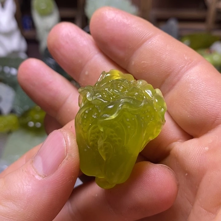 岫玉未镶嵌岫玉挂件