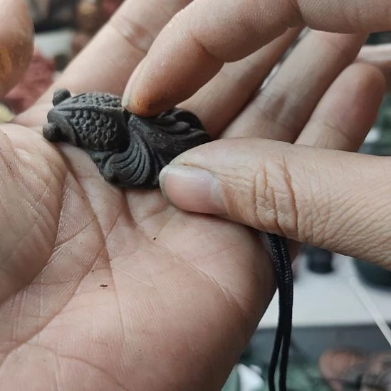 泥塑苏合香丸香方小金鱼一个瑕疵款