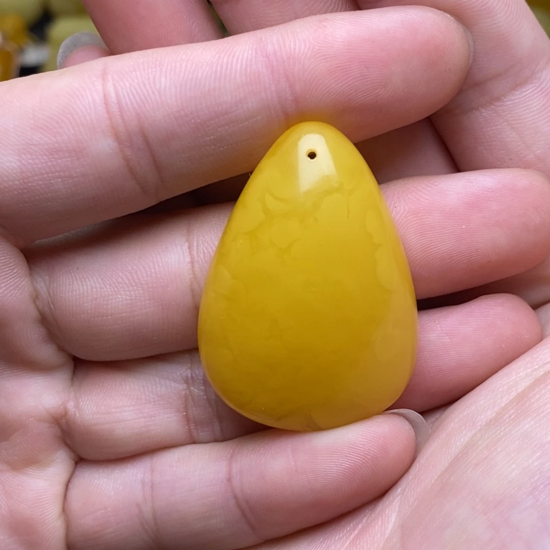 琥珀未镶嵌裸石蜜蜡