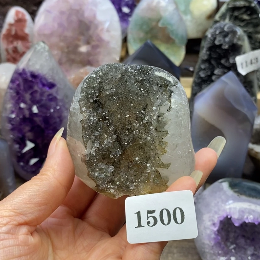 【闪购商品】未镶嵌大型摆件（非配饰）紫晶