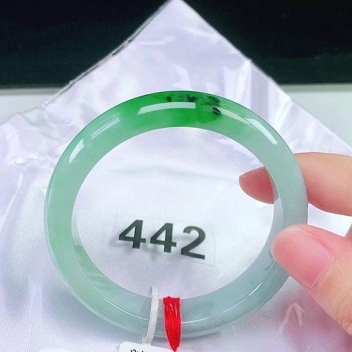 未镶嵌手镯翡翠翡翠手镯