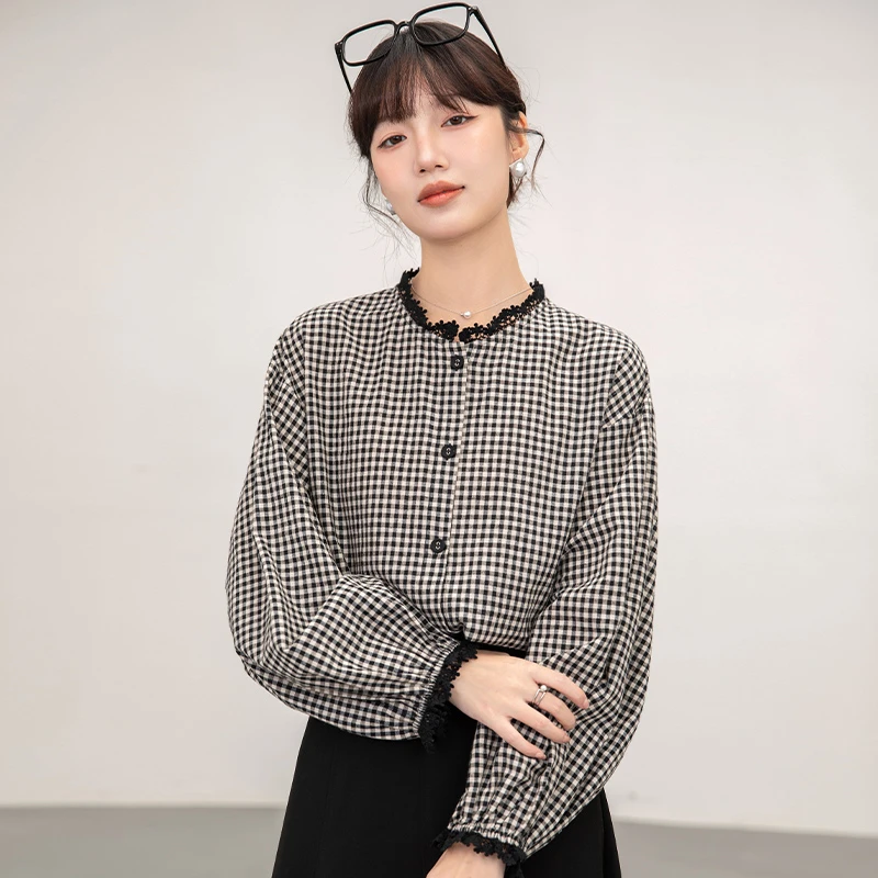 法式气质格子衬衫女早秋2025新款复古洋气减龄百搭娃娃衫圆领上衣